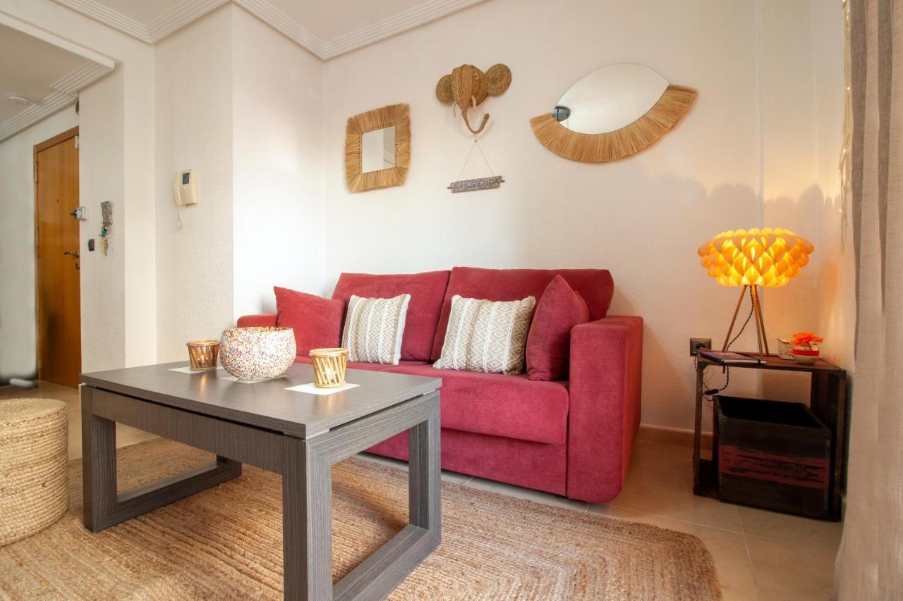 Апартаменты El Apartamento De Maria Jose Торевьиа Экстерьер фото